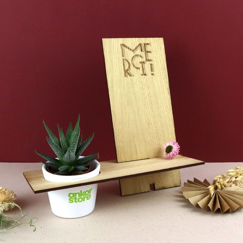 Support téléphone bois avec plante