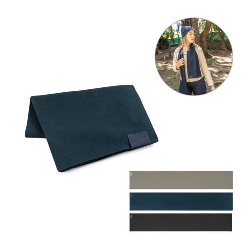 hi!dea - SERENITY. Écharpe en polyester recyclé (100% rPET) avec détail cousu pour la personnalisation